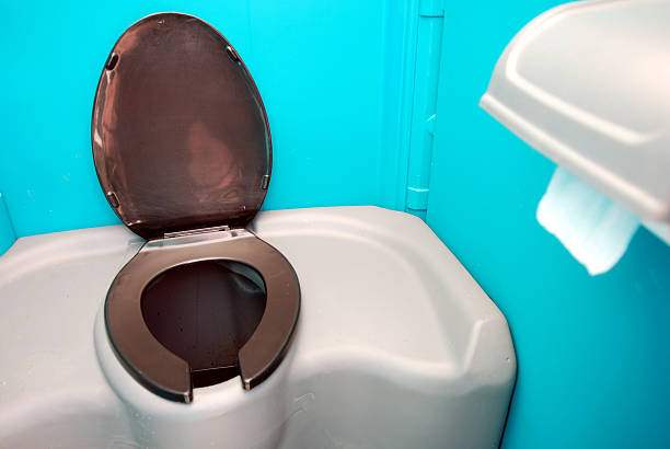 Portable bathroom rental in Effingham, IL